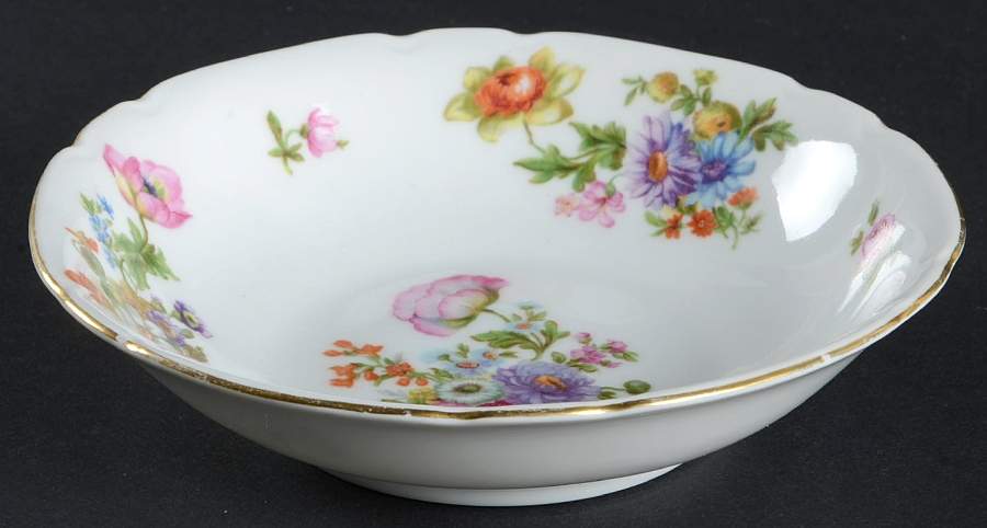 VIT220 Fruit/Dessert (Sauce) Bowl by Victoria (Czech)-1