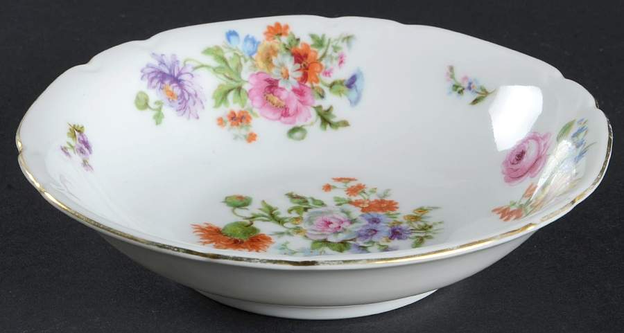 VIT220 Fruit/Dessert (Sauce) Bowl by Victoria (Czech)-1
