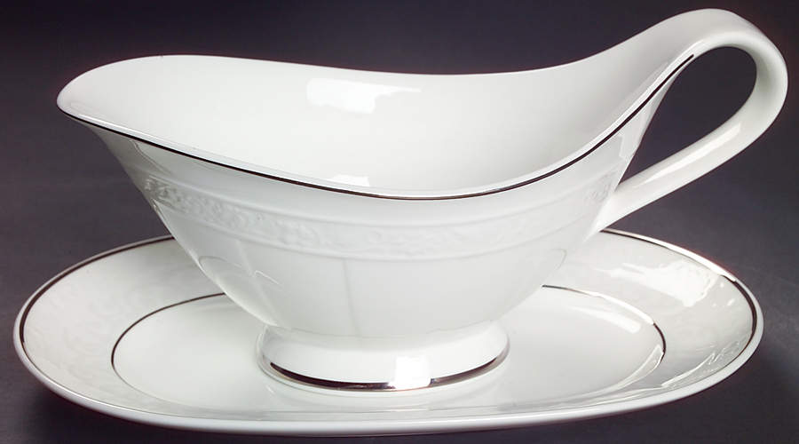Catherine Gravy Boat & Underplate/Relish by Villeroy & Boch-1