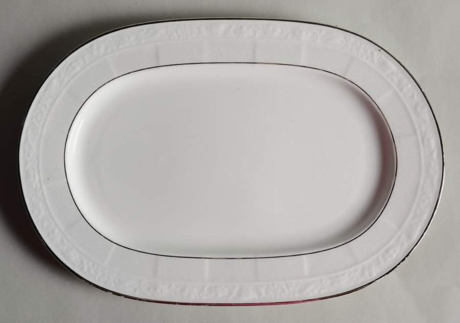 Catherine 13" Oval Serving Platter by Villeroy & Boch-1
