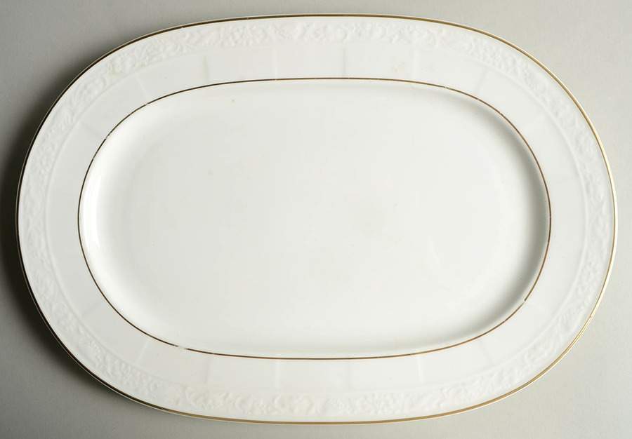 Charlotte 13" Oval Serving Platter by Villeroy & Boch-1