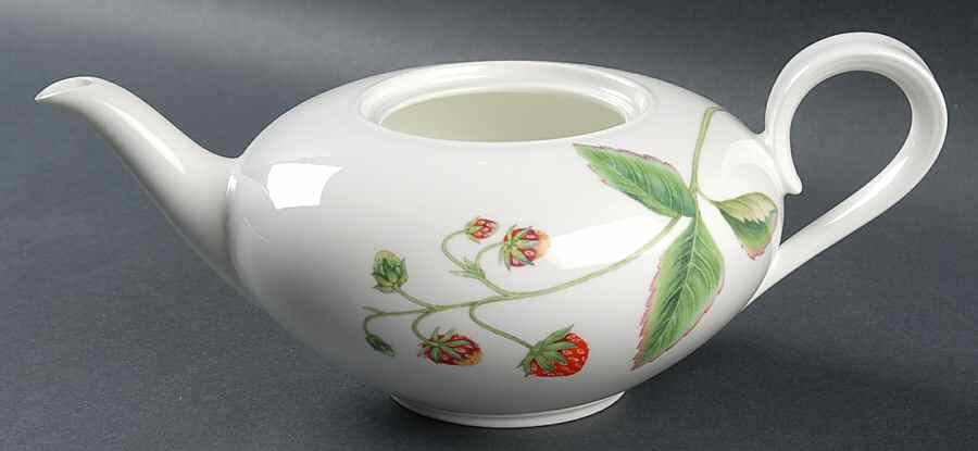 Wildberries Teapot No Lid by Villeroy & Boch-1