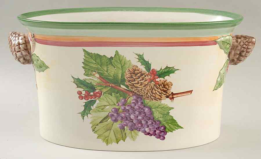 French Noel 14" Jardiniere by Villeroy & Boch-1