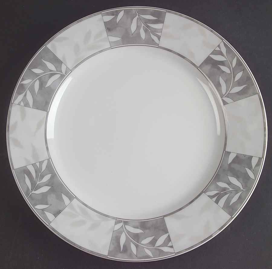 Argent Dinner Plate by Vista Alegre-1