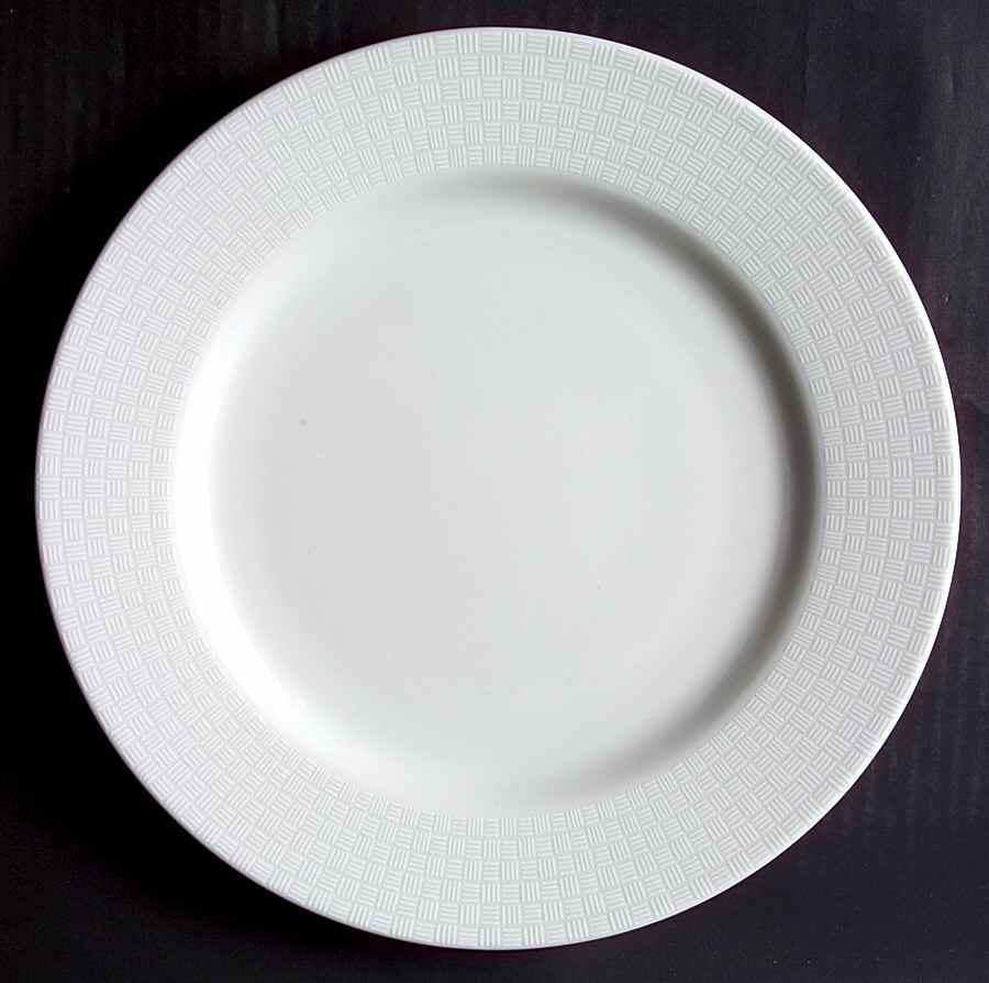 City Dinner Plate by Vista Alegre-1