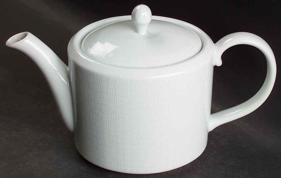 City Teapot & Lid by Vista Alegre-1