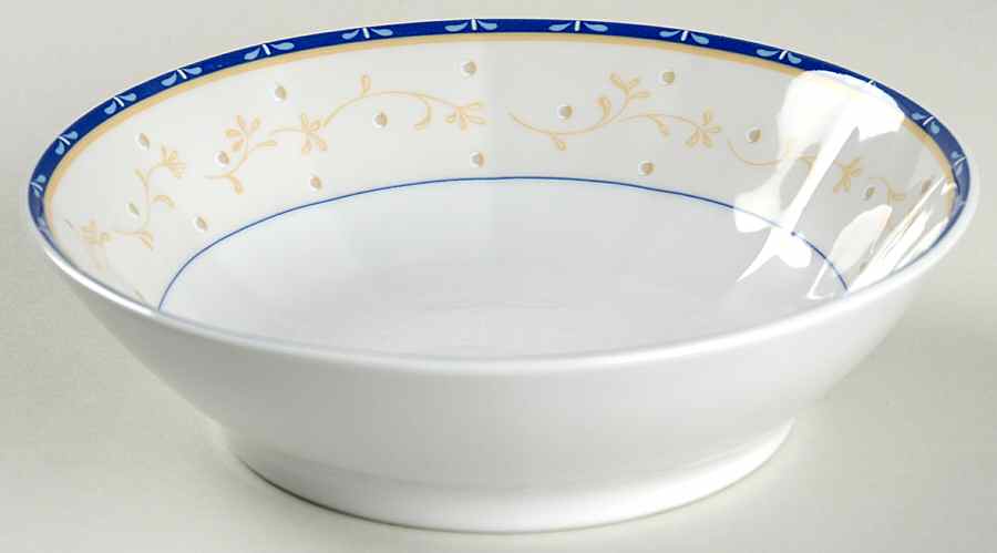 Tagus Coupe Cereal Bowl by Vista Alegre-1