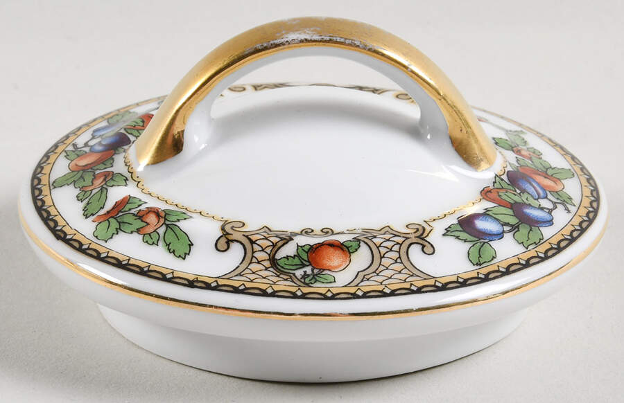 VIT413 Lid for Sugar Bowl by Victoria (Czech)-1