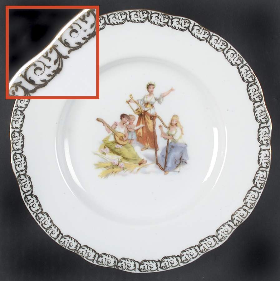VTO74 Luncheon Plate by Victoria (Austria)-1