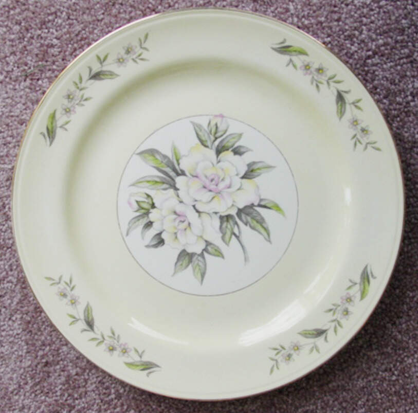 VOG78 Dinner Plate by Vogue-1