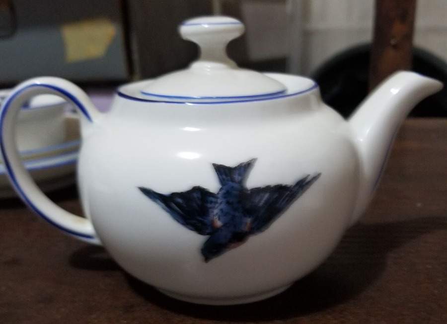 Blue Bird Mini Teapot & Lid by Victoria (Austria)-1