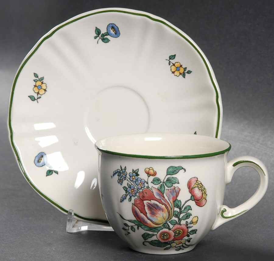 Alt Strasburg (Trim On Edge) Flat Demitasse Cup & Saucer Set by Villeroy & Boch-1