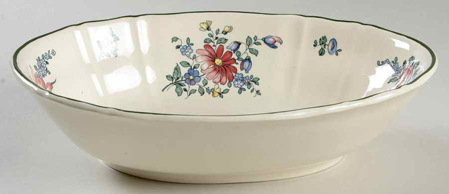 Alt Strasburg (Trim On Edge) 11" Oval Vegetable Bowl by Villeroy & Boch-1