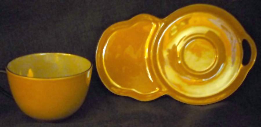 VIT239 Snack Plate & Cup Set by Victoria (Czech)-1