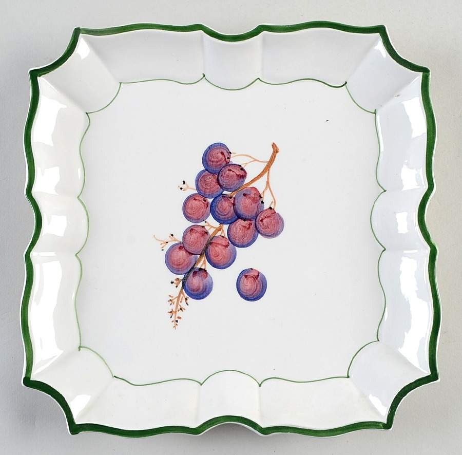 Disappearing Grape Wall Plate by Vietri (Italy)-1