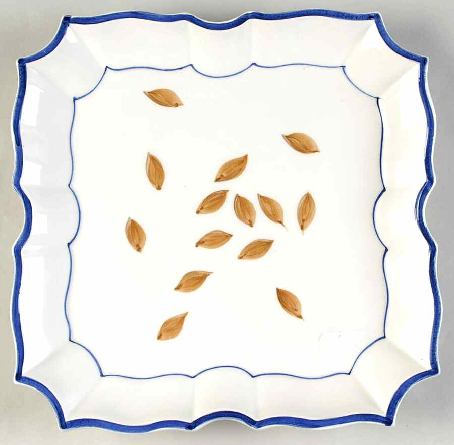 Disappearing Olive Wall Plate by Vietri (Italy)-1