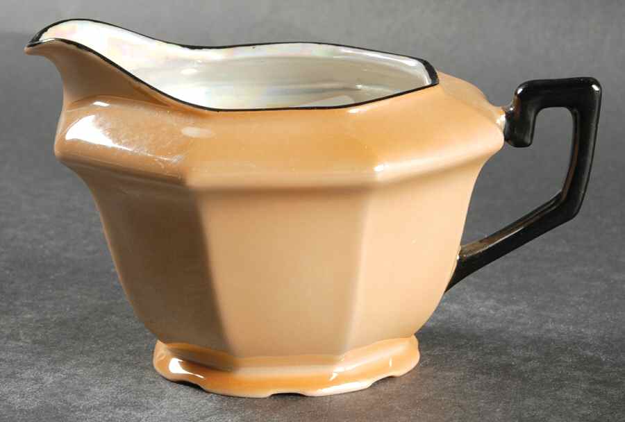 Vit240 Creamer by Victoria (Czech)-1