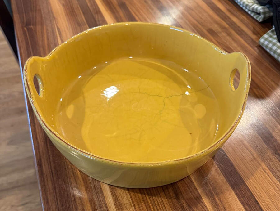 Fantasia Yellow (Solid Color) 11" Round Baker by Vietri (Italy)-1