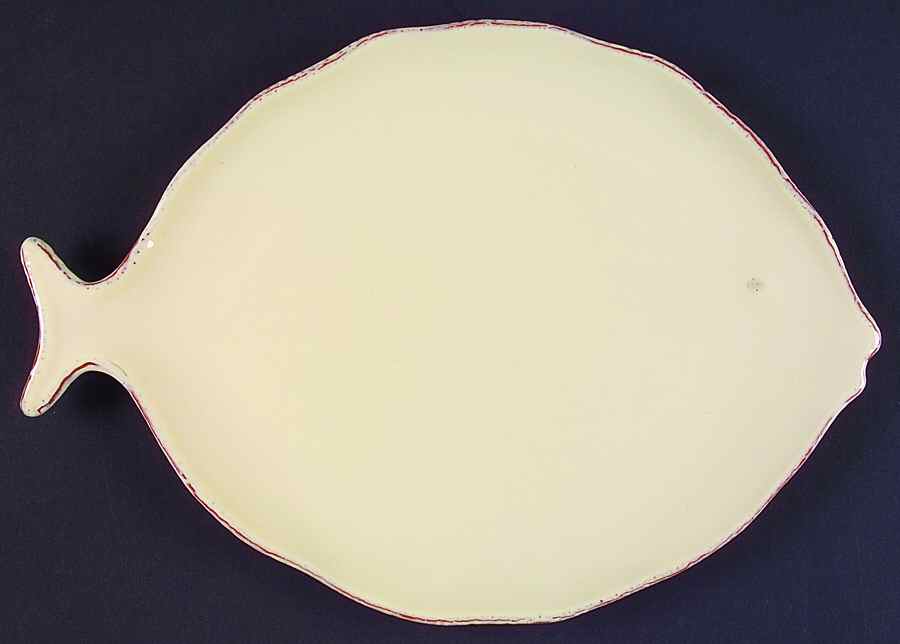 Pesce Crema Luncheon Plate by Vietri (Italy)-1