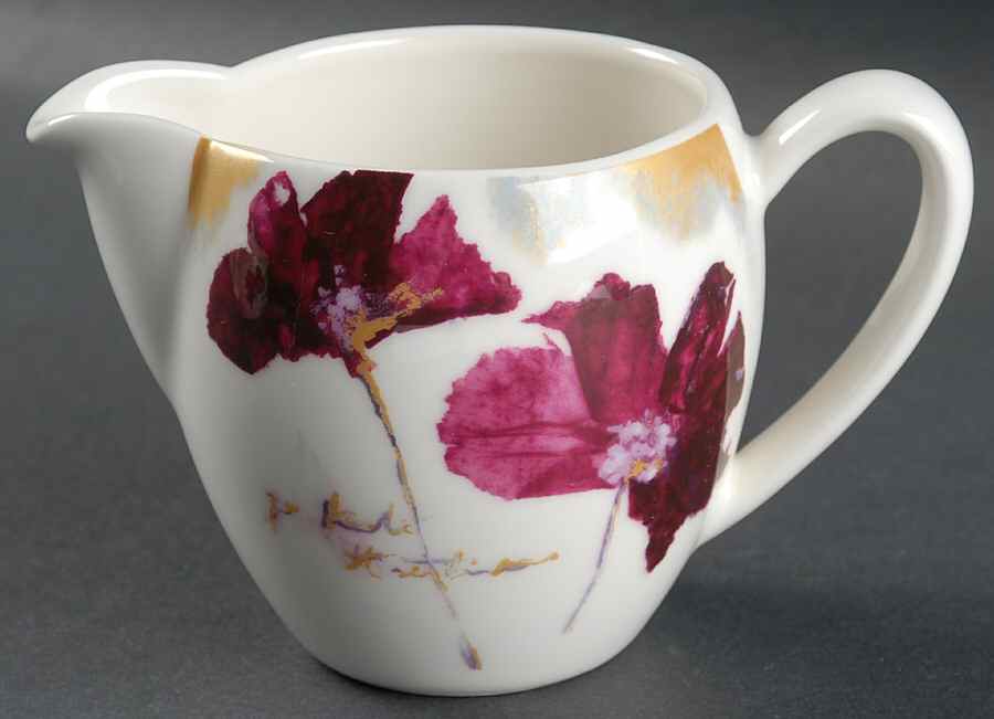 Lilac Creamer by Vista Alegre-1