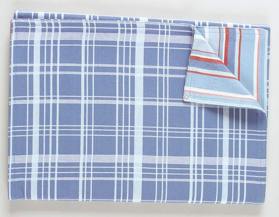 Cottage Cloth Reversible Table Runner by Villeroy & Boch-1