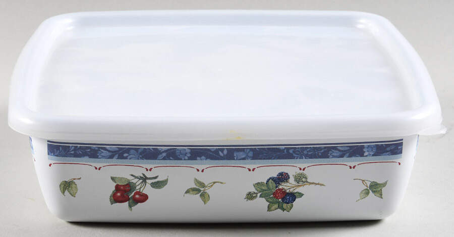 Cottage 8" Metal Square Baker W/Plastic Lid by Villeroy & Boch-1