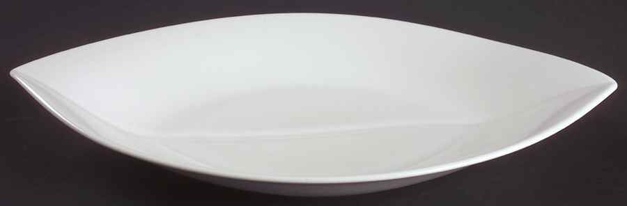 Palm 13" Oval Vegetable Bowl by Villeroy & Boch-1