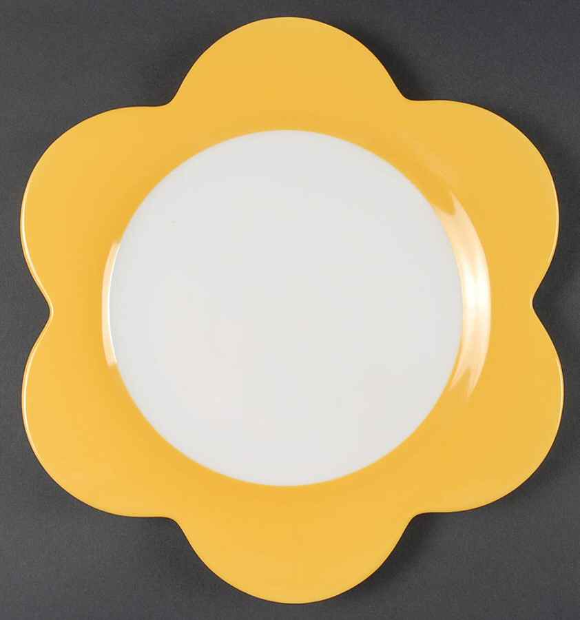 Wonderful World Yellow Bloom Dinner Plate by Villeroy & Boch-1