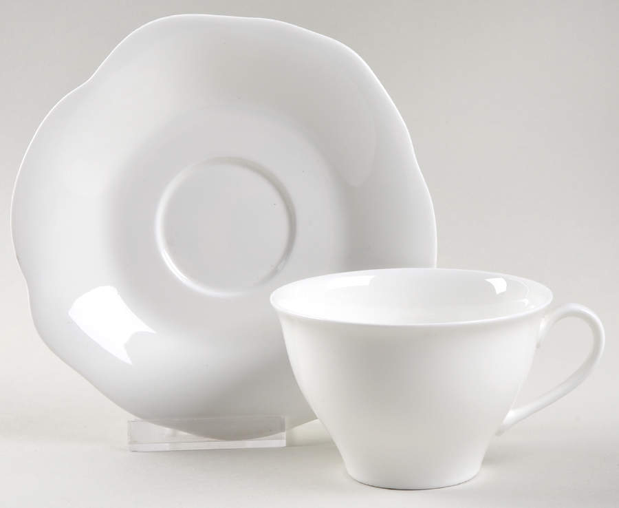 Mira Flat Cup & Saucer Set by Villeroy & Boch-1