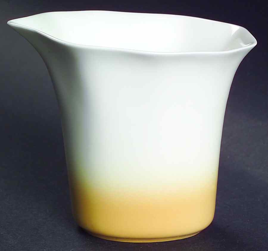 Mira Colored Creamer by Villeroy & Boch-1