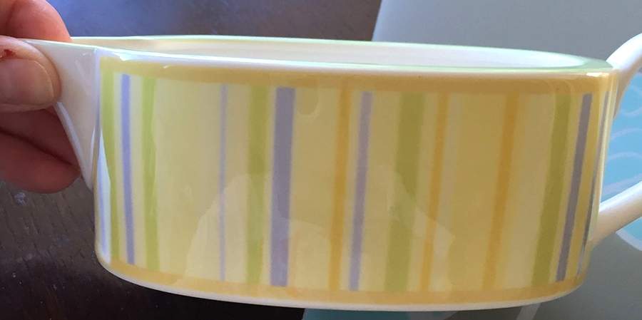 Twist Colour Gravy Boat by Villeroy & Boch-1