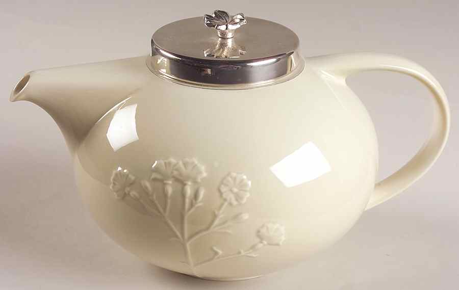 The Tisane Teapot & Lid by Villeroy & Boch-1
