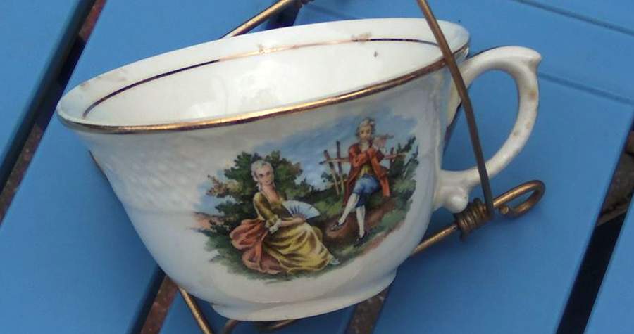 VOG82 Footed Cup by Vogue-1