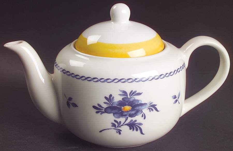 Tuscan Teapot & Lid by Vista Alegre-1