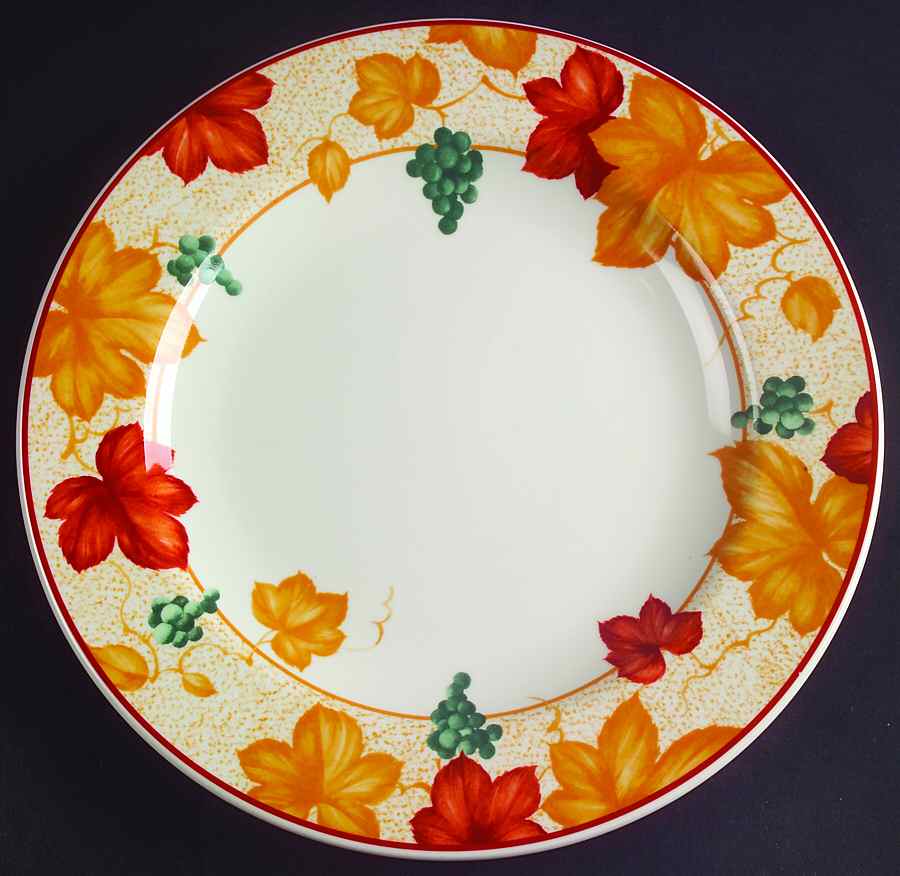 Vines Dinner Plate by Vista Alegre-1