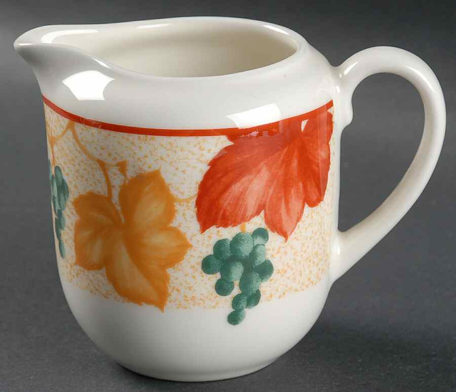 Vines Creamer by Vista Alegre-1