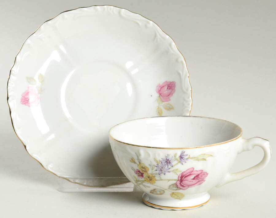 99-17 Footed Cup & Saucer Set by Vienna Woods-1