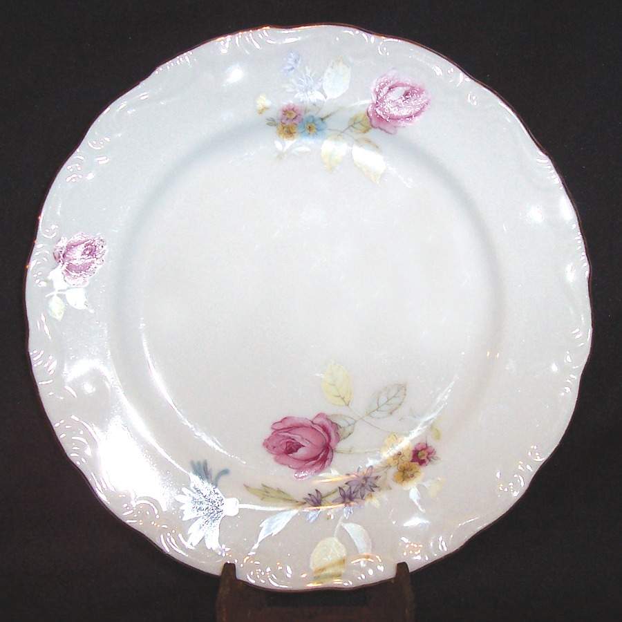 99-17 Salad Plate by Vienna Woods-1