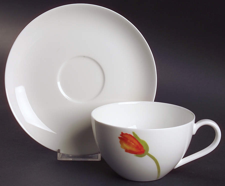 Iceland Poppies Breakfast Cup & Saucer Set by Villeroy & Boch-1