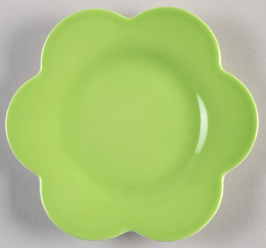 Wonderful World Green Saucer for Flat Demitasse Cup (Bloom Shape) by Villeroy & Boch-1