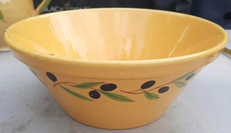 VAA5 10" Large Salad Serving Bowl by Varages-1