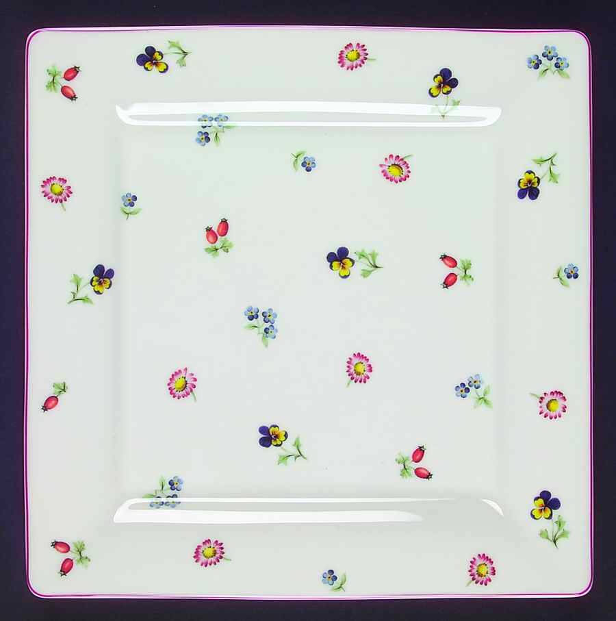 Petite Fleur Square Dinner Plate by Villeroy & Boch-1