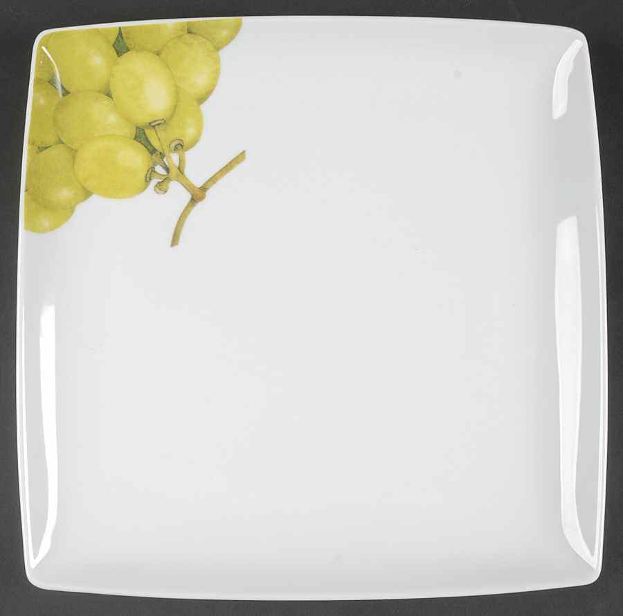 Tropics Grapes Dinner Plate by Vista Alegre-1