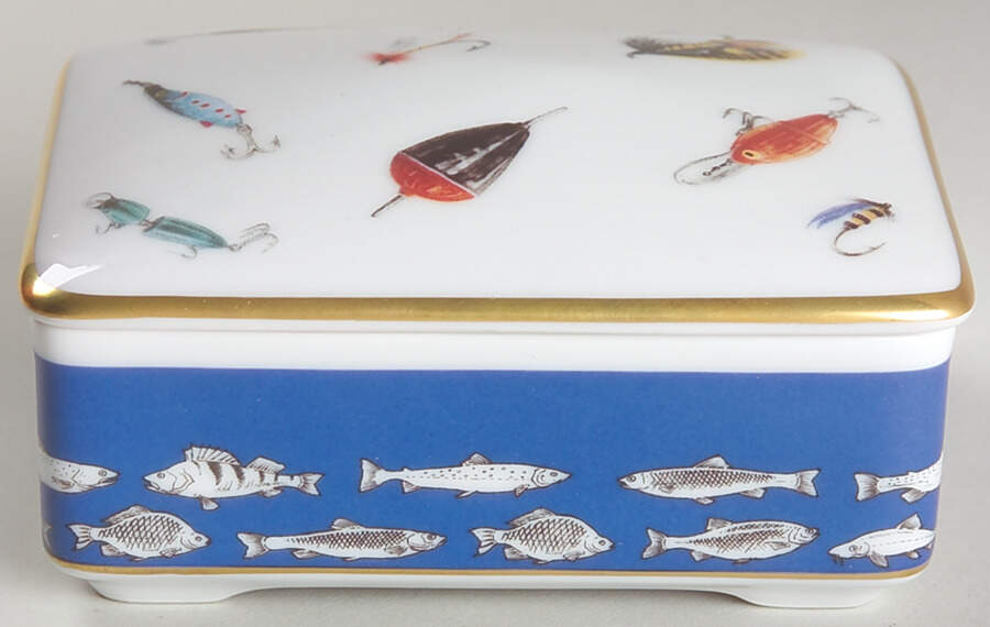 Sport Fishing Rectangular Box with Lid by Vista Alegre-1
