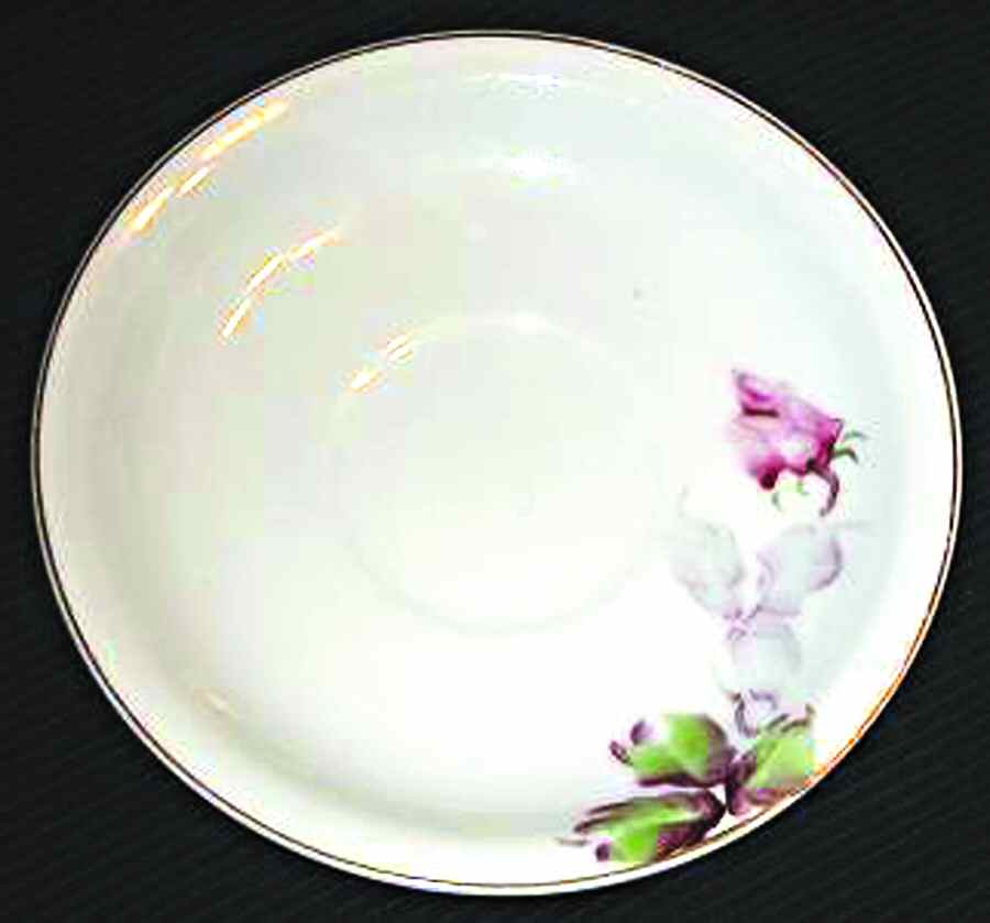 VIO1 Saucer by Violet-1