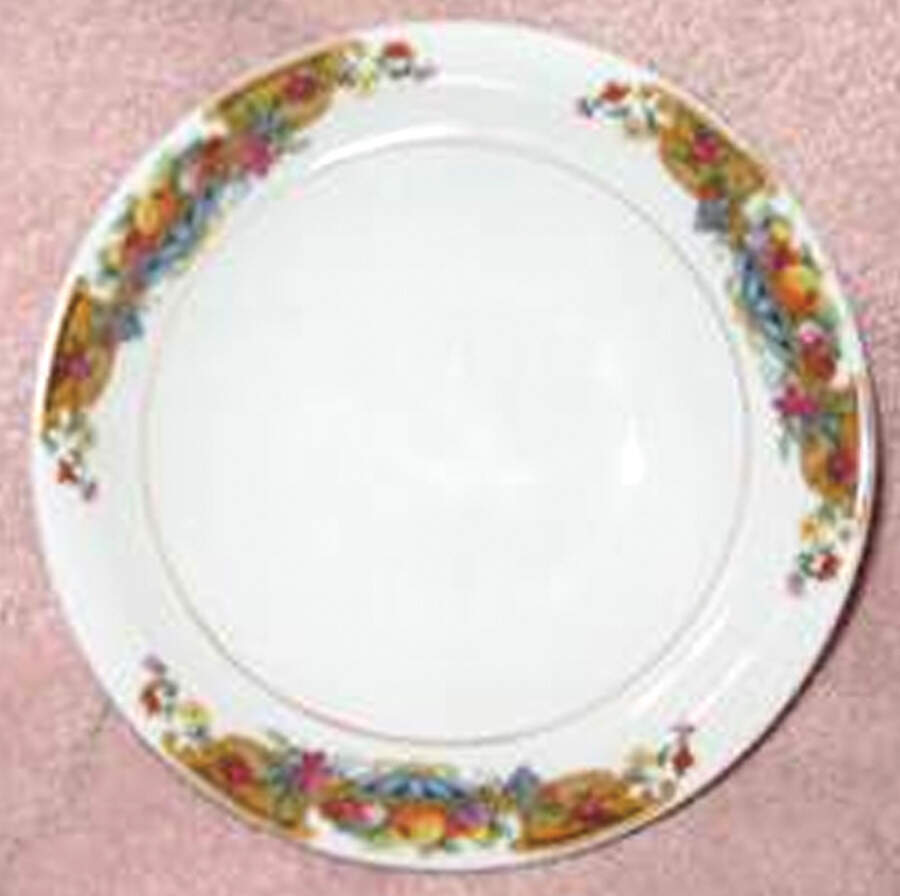 VIT284 Dinner Plate by Victoria (Czech)-1