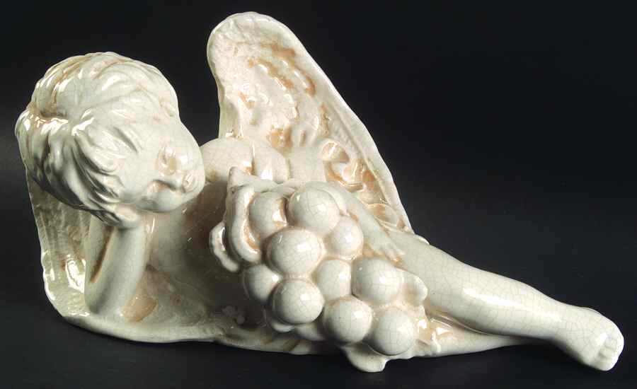 Antique White Small Reclining Angel Figurine by Vietri (Italy)-1