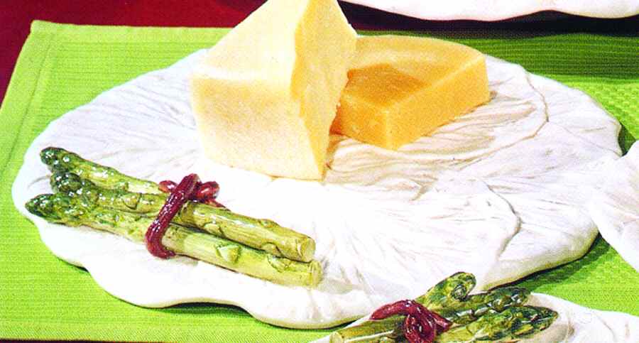 Asparagus Cheese Tray by Vietri (Italy)-1