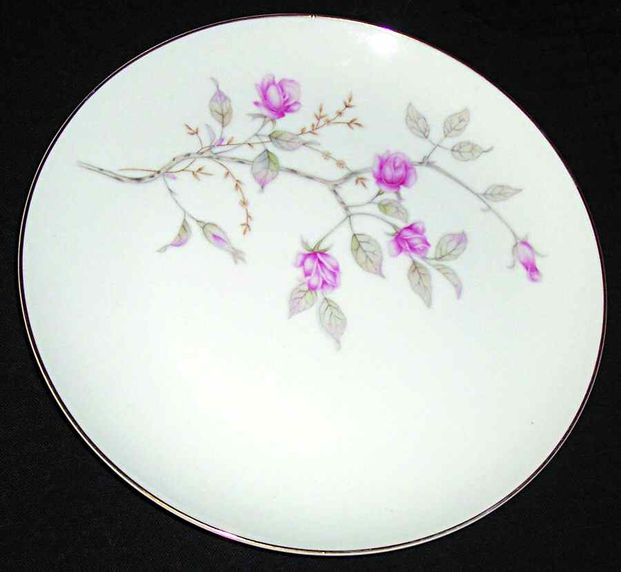 Fontaine Dinner Plate by Violet-1