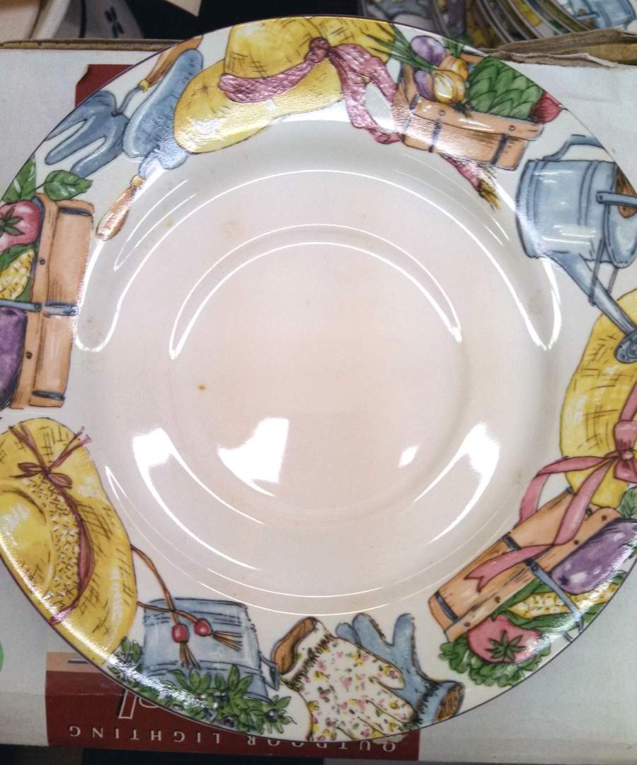 Summer Garden Saucer by Vitromaster-1